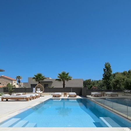 Athina Luxury Villa, With Pool & Walk To The Beach, By Thinkvilla Chania  Exterior photo